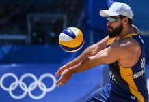 Campeão olímpico Bruno Schmidt anuncia aposentadoria do vôlei de praia