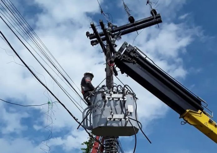 Dez bairros de Manaus vão ficar sem energia nesta quarta-feira; confira