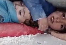 Menina protege irmã embaixo de escombros após terremoto na Síria; veja vídeo