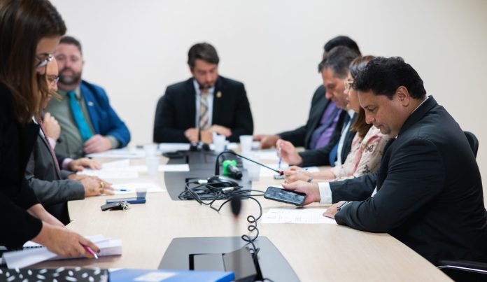 Em primeira reunião, CPI da Águas de Manaus define vice-presidência e relatoria