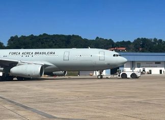 Aeronave da Força Aérea leva 34 toneladas de doações para Rio Grande do Sul